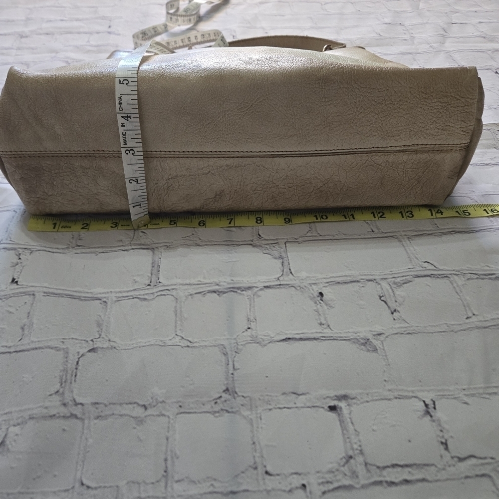 Made In Old Itay Leather Beige&Brown Satchel Hand Bag to Adjustable Crossbody - Picture 10 of 17